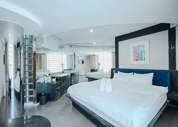 Bob Sukhumvit 39 - สุขุมวิท 39 กรุงเทพ Апартаменты Бангкок